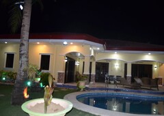 1000 sqm compound with 3 houses ,pool and landscaped garden