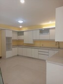 BRANDNEW/1ST TENANT 5BR 3STOREY TOWNHOUSE FOR RENT