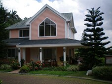TAGAYTAY: AMERICAN SOUTH HOUSES For Sale Philippines