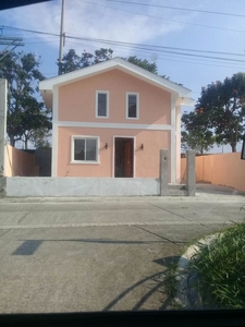Newly Buildt House and Lot For Lease at Don Jose, Santa Rosa, Laguna