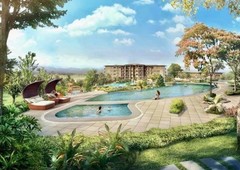 Prime Lot And Condominium in Tagaytay Highlands