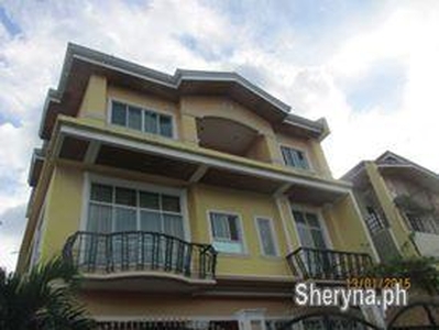 Apartment For Rent in Tisa, Cebu City