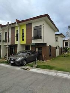 2-Storey Townhouse in Lapu-lapu City, Cebu - Lapu-Lapu City (Opon) - free classifieds in Philippines