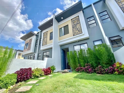 3 BEDROOM Most Affordable Highend House and Lot in Tagaytay - Nasugbu Road