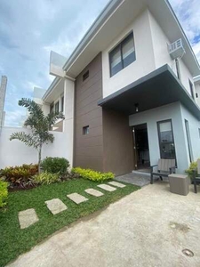 Townhouse For Sale In Canlubang, Calamba