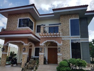 6 Bedroom Single Attached House For Sale In Dumaguete City