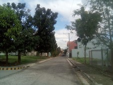Lot for sale in Quezon City near Mindanao Ave. - SLIGHLY NEGOTIABLE