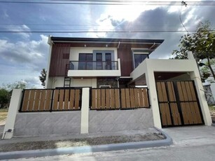 Cuayan, Angeles, House For Sale