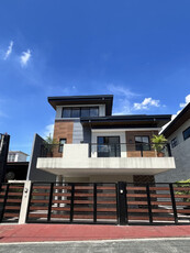 House For Sale In Industrial Valley, Marikina