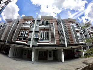 Tandang Sora, Quezon, Townhouse For Sale