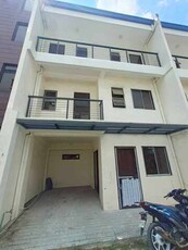 Townhouse For Sale In Rosario, Pasig