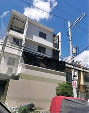 Townhouse For Sale In Sacred Heart, Quezon City