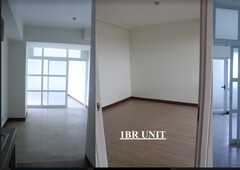 1 Bedroom condominium w/ balcony for sale Quezon City !!