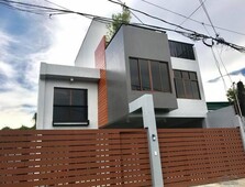4 bedroom House and Lot for sale in Quezon City