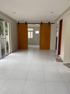 4 Bedroom House and Lot For Sale in BF Homes, Parañaque City