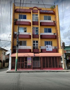 7 Bedroom apartment with 2 spaces for commercial for sale at Dasmariñas