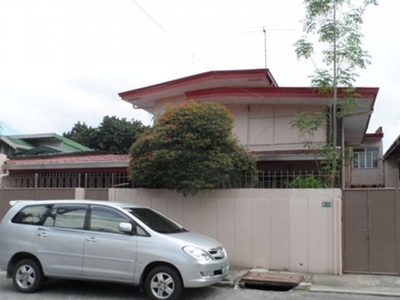 Apartment for Rent Cubao Quezon City near LRT2 Cubao Stella Maris College