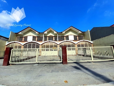 For Sale: 6 Bedroom Townhouse in Cuayan, Angeles, Pampanga