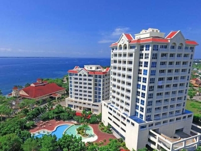 For Sale Large Apartment next to the sea w/ great view, parking space Lapu-Lapu