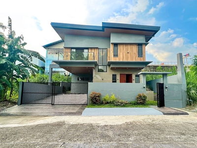 Modern House for sale in Nuvali Sta Rosa Laguna near Xavier Mills Country Club