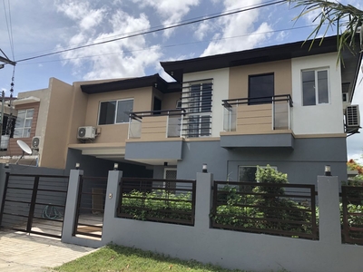 House and lot for rent (Ridgeview Nuvali) Canlubang, Calamba, Laguna