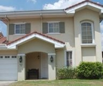 House for rent at Ayala Ferndale Homes, Q.C.