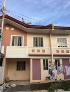 Townhouse for rent at Henaville Subdivision