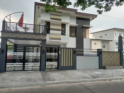 Villa For Rent In Pulung Maragul, Angeles