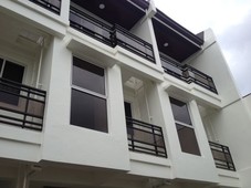 compound type townhouse in cubao quezon city with 1 car garage near gateway mall