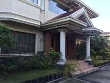 House and Lot for Sale in Las Pinas