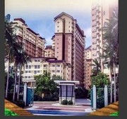 The Rochester Condominion near BGC-2 bedroom unit for sale ready for occupancy