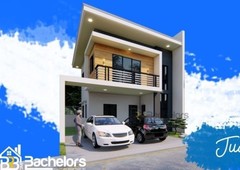 Very Spacious and Elegant Single Attached House and Lot in Mactan
