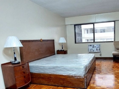2BR Condo for Rent in Sunrise Terrace, Legazpi Village, Makati