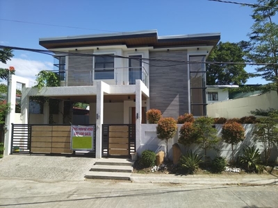 Brand-new 2 STOREY HOUSE AND LOT FOR SALE IN BETTER LIVING PARANAQUE CITY