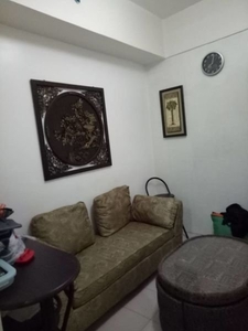 Persimmon Condo for Rent near Ayala, SM and IT Park