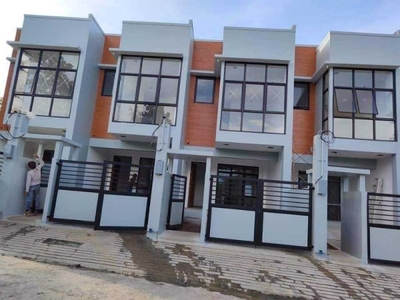 Staycation Studio Type Condo Unit for rent in Antipolo City