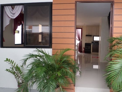 4BR House for Rent in BF Homes, Las Piñas