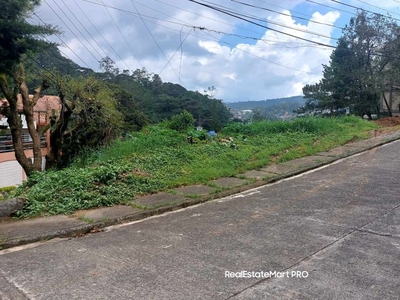 House at Richgate Subd. with a wide 268sqm Lot Area - For Sale in Baguio!