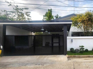 Newly Renovated House for Sale in Bf Homes, Paranaque