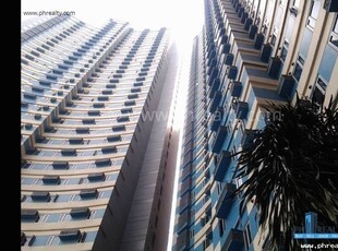 1 BR Condo For Rent in Grand Tower