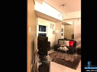 1 BR Condo For Rent in The Trion Towers