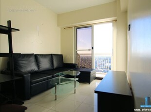 1 BR Condo For Resale in Zinnia Towers