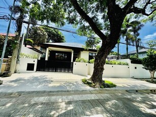 Ayala Alabang, Muntinlupa, House For Sale
