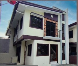 Canumay, Valenzuela, Townhouse For Sale