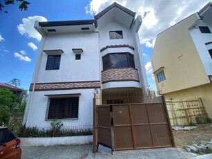 Nagkaisang Nayon, Quezon, House For Sale