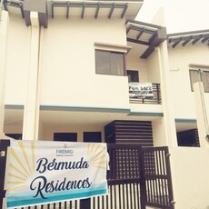 Sineguelasan, Bacoor, Townhouse For Sale