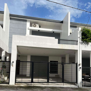 Townhouse For Rent In Pasong Tamo, Quezon City