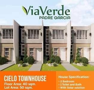 Townhouse For Sale In Quilo-quilo South, Padre Garcia