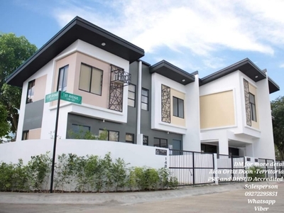 Townhouse For Sale In Alitao, Tayabas