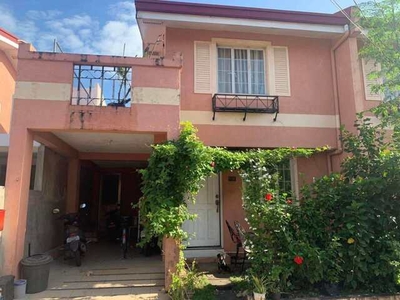 Townhouse For Sale In Del Rosario, Naga